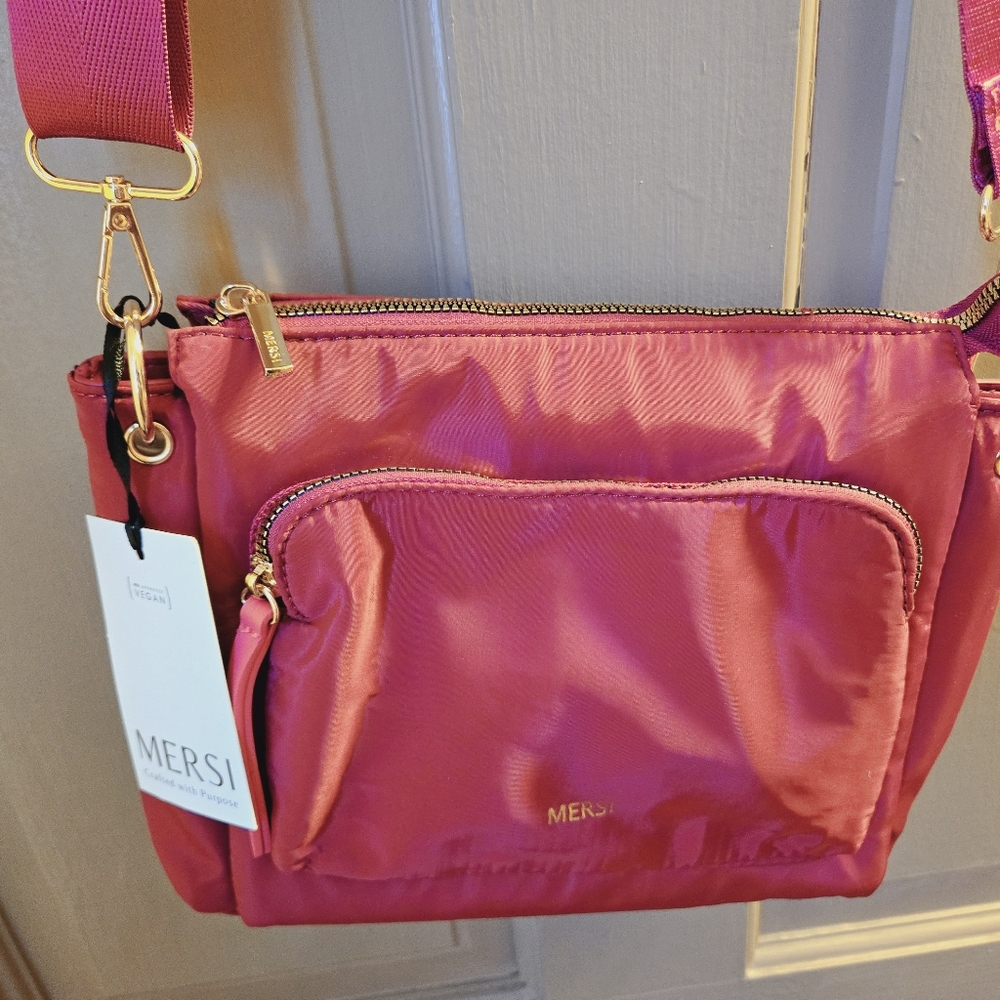 New MERSI Erin Nylon Crossbody - Picture 2 of 7